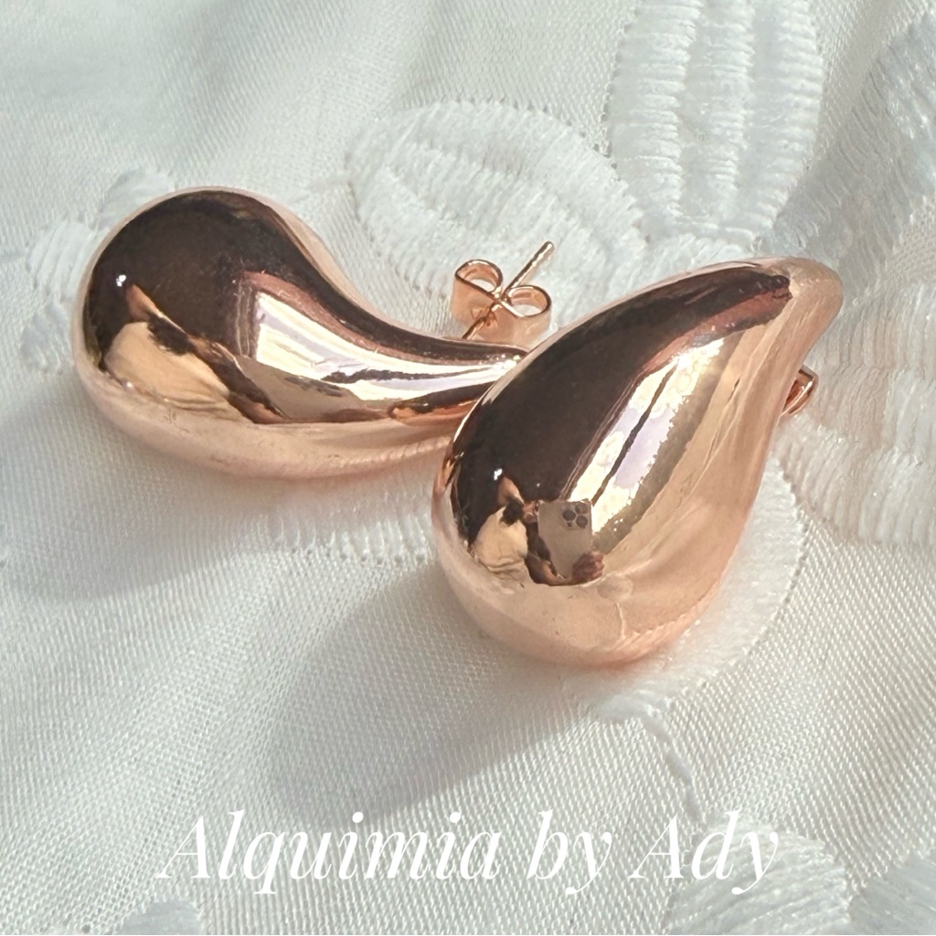 Rose Gold Teardrop Earrings Modern Glossy Stud Drops 36$